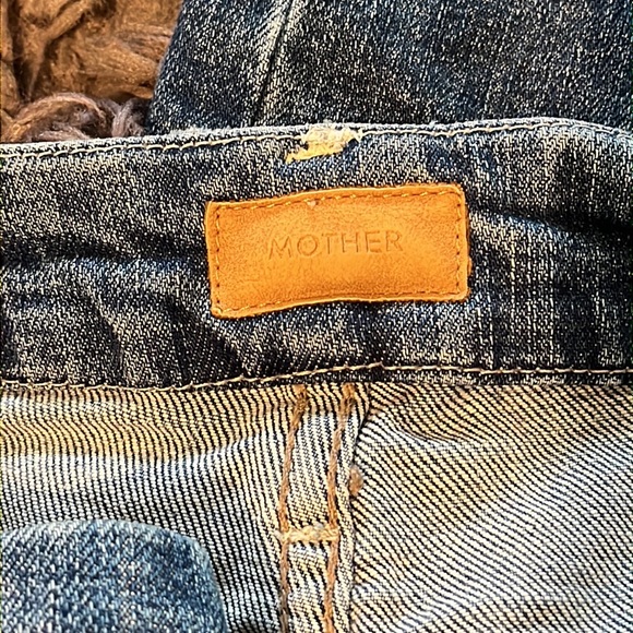 NWT Mother Denim High Waisted Double Looker Ankle Fray, Fruit Carts Size 32 $248 - Picture 3 of 7